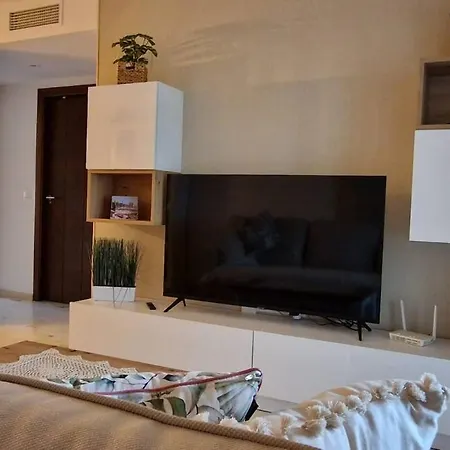 Olivia Sunny 2 Bedroom Punta Prima Lägenhet