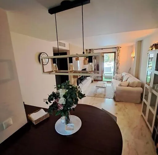 Olivia Sunny 2 Bedroom Punta Prima *